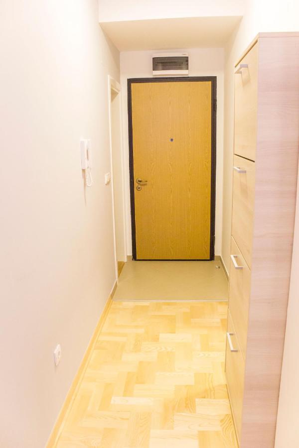 Stefani Apartamento Belgrado Exterior foto